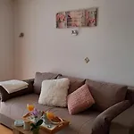 Jadranka Apartment *