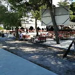 Jadranka Apartment *